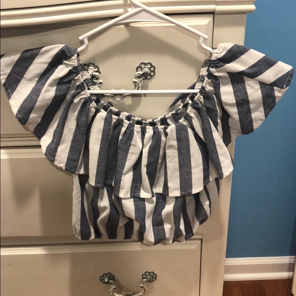 Off the shoulder cropped top